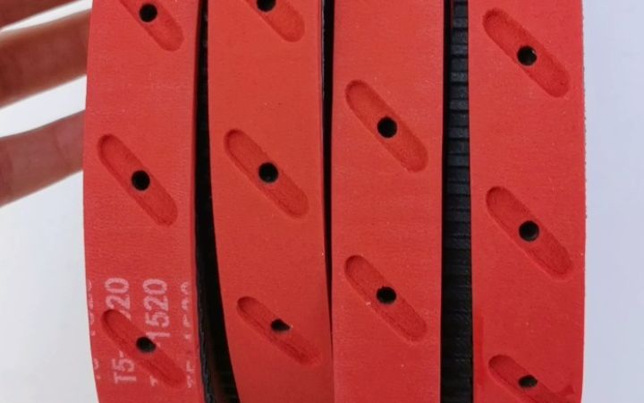 永航傳動(dòng)帶 定制食品抽真空拉膜專(zhuān)用加膠打孔同步帶